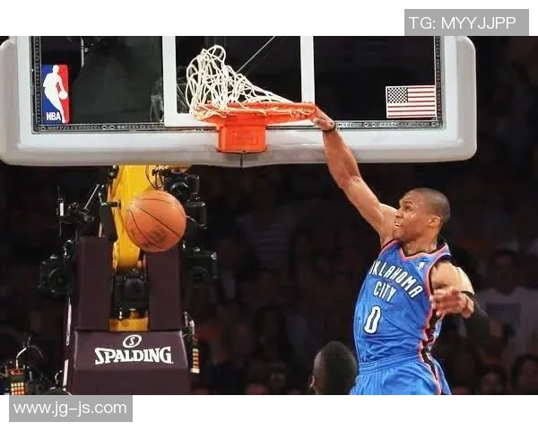 广州篮球队边路渗透战术解析与深度剖析技巧探讨